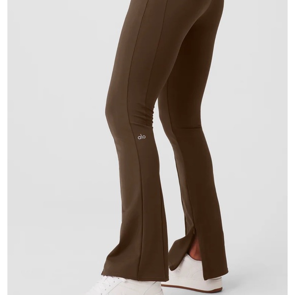 New ALO Yoga High-Waist 7/8 Zip It Flare Legging Limited Espresso - Picture 1 of 6